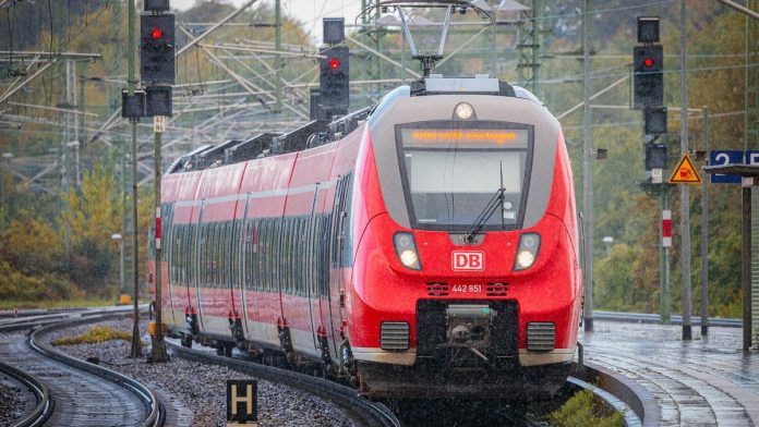 L'Europe veut un voyage international transparent en train. Deutsche Bahn dit qu'il y arrive
