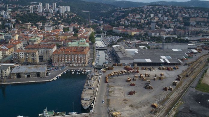 Polonais Railways PKP lance la liaison ferroviaire directe de Varsovie à la côte croate
