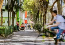 Les manifestations anti-tourisme se sont propagées à Mexico

