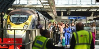 Lancement de l'EES: Les passagers d'Eurostar seront-ils invités à une assurance médicale à la frontière?
