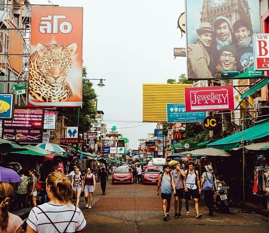 La Thaïlande met-elle fin à son interdiction d’alcool l’après-midi ? Voici ce que les voyageurs doivent savoir
