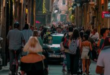 L'Espagne inflige une amende de 65 millions d'euros à Airbnb : pourquoi le gouvernement réprime les locations illégales
