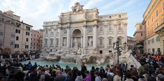 L'année prochaine, les touristes romains devront payer pour s'approcher de la fontaine de Trevi
