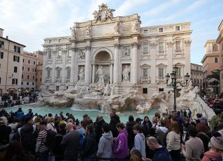 L'année prochaine, les touristes romains devront payer pour s'approcher de la fontaine de Trevi
