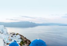 Guide de voyage à Santorin – World of Wanderlust Guide de voyage à Santorin - World of Wanderlust