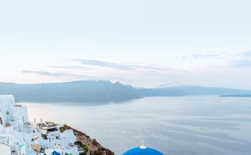 Guide de voyage à Santorin - World of Wanderlust
