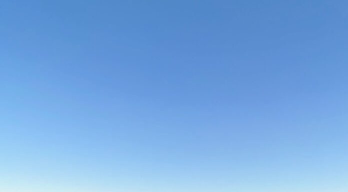 Guide to the Glasshouse Mountains