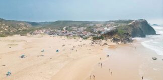 Cette plage de l'Algarve au Portugal vient d'être nommée la meilleure d'Europe
