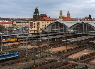 Le train direct Prague-Copenhague revient après plus d'une décennie
