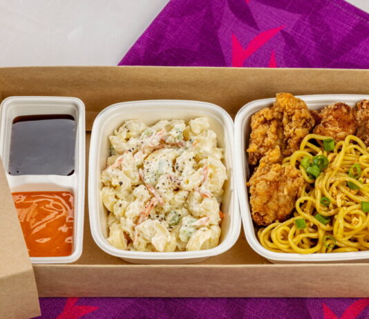 Hawaiian Airlines abandonne les repas gratuits sur les routes continentales Hawaiian Airlines abandonne les repas gratuits sur les routes continentales